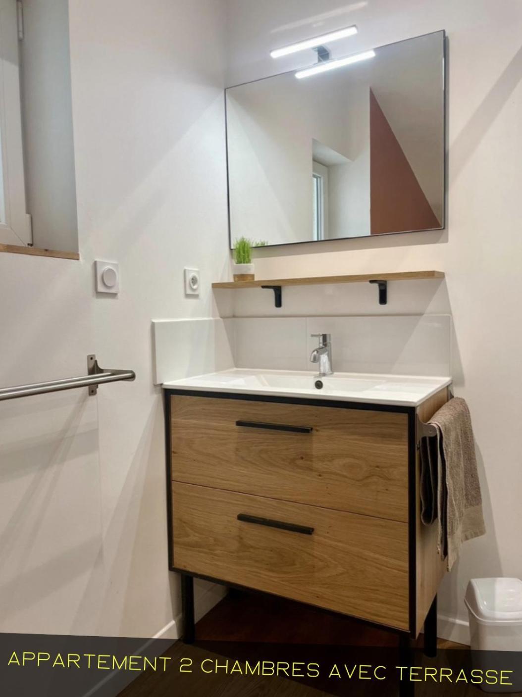 Les Appartements Du Pont Joubert Poitiers Ngoại thất bức ảnh